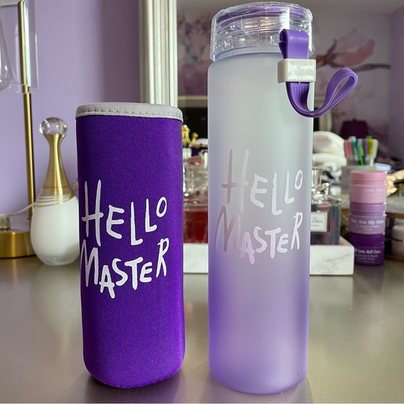 Water bottle - Picture 1 of 4